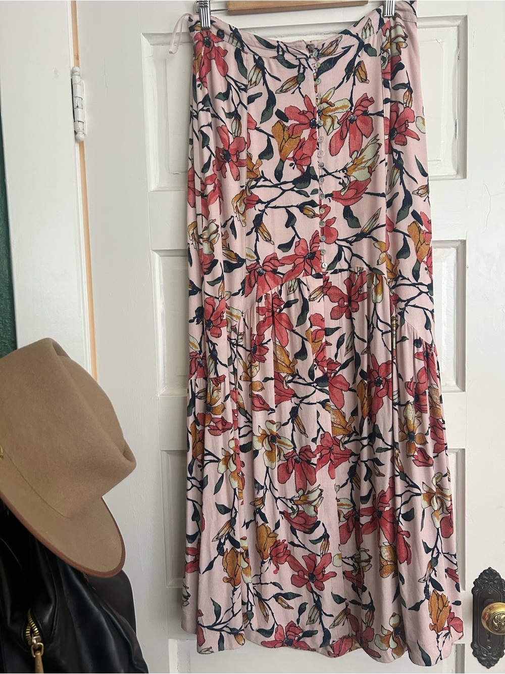 FREE PEOPLE Pink Floral A-Line Maxi Skirt Size 12 - Picture 3 of 9